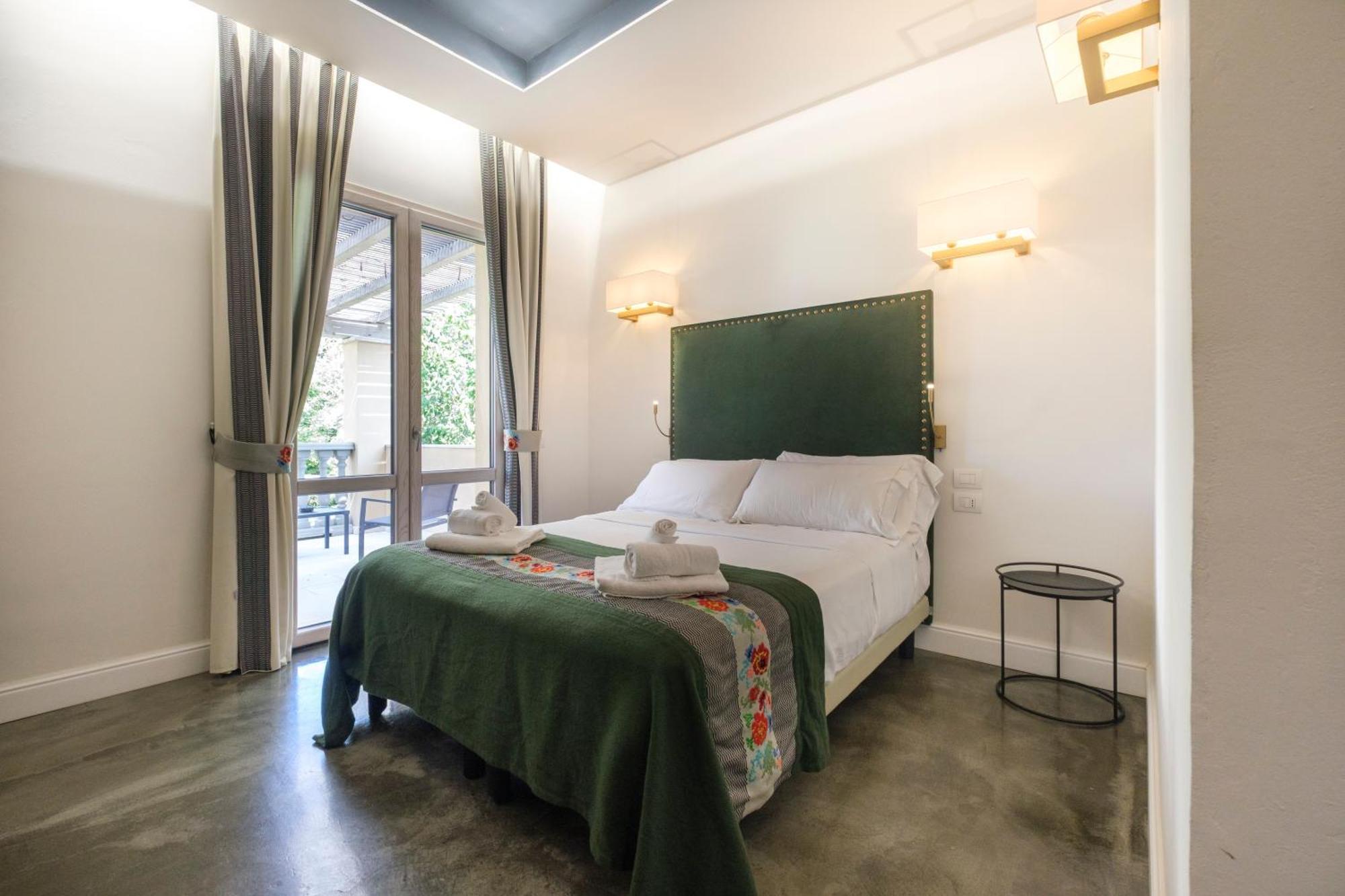 Kemani Villa Sara Olbia Szoba fotó