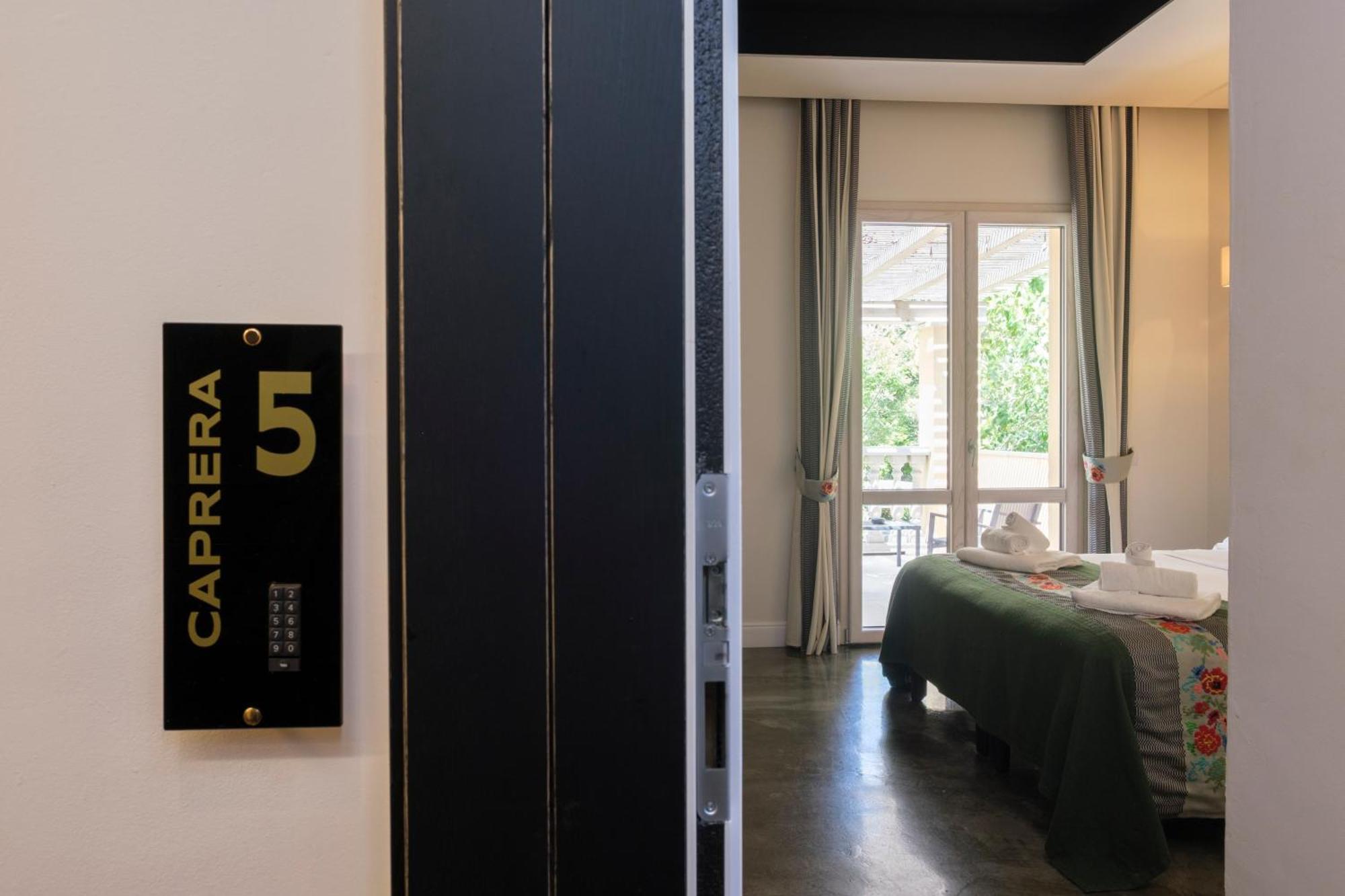 Kemani Villa Sara Olbia Szoba fotó